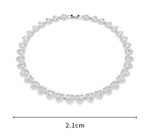 Bijoux de luxe en gros, bracelet, collier et boucles d'oreilles en acier inoxydable de haute qualité avec un bouton en diamant et des cristaux - Product Image 4