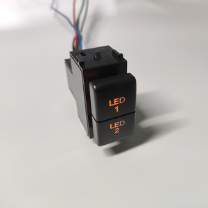 สวิตช์รวมนิสสัน รุ่น CD-2018 ปุ่มคู่สำหรับไฟตัดหมอก ไฟเดย์ไลท์ กล้องติดรถยนต์ อุปกรณ์เสริมสำหรับการอัพเกรด - Product Image 2