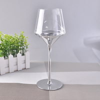 Ensemble de verres à vin en cristal décoratifs pour la maison en gros avec bord argenté, flûtes à champagne élégantes, gobelet Margrete, design en verre