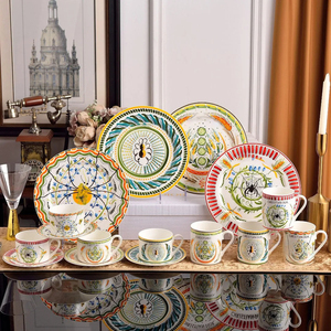 Juego de Tazas de Café de Cerámica Europea Retro Ecológicas en Caja de Regalo para Novias, Parejas Recién Casadas, Serie Principios de Primavera - Product Image 2