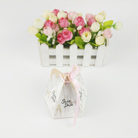 Neue Pyramide Hochzeits einladung Bevorzugung Verpackung Geschenk box Candy Cake Chocolate Food Verpackungs box mit Band