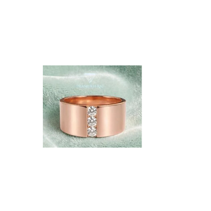 Élégante bague solitaire en or avec diamant pour femme, idéale pour les fiançailles, les mariages et la collection de joaillerie fine - Product Image 1
