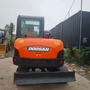 حفارة صغيرة كوريا دوسان DH60 مستعملة DH60 حالة عمل ممتازة للمنزل - Product Image 3