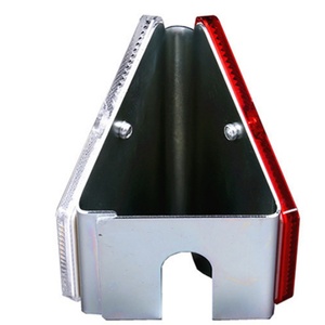 Feu d'obstruction aérien solaire à double LED rouge haute intensité ICAO pour aéroports, pistes, aérodromes, tours et aéronefs - Product Image 3