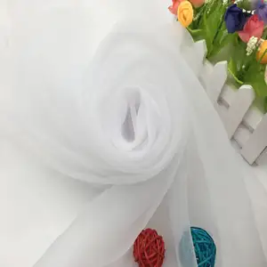 白色透明透明纤维织物珠带蕾丝新娘花缎子混合透明和真丝织物透明透明织物