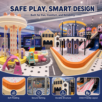 Équipement de centre de jeux intérieur pour centre de divertissement familial avec toboggans, zones d'escalade et jeux souples