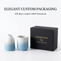 Ensemble de pots à bougies en céramique bleu dégradé de qualité supérieure et de bouteilles d'aromathérapie, vase diffuseur d'arômes en porcelaine mate avec logo personnalisé