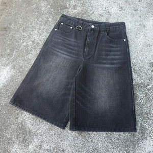Pantalones cortos de mezclilla para hombre, estilo carpintero, con lavado desgastado personalizado, holgados, tipo cargo, estilo skater, negros, de pierna ancha, deshilachados y sueltos, fabricante - Product Image 1