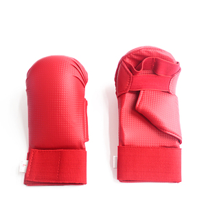 Guantes de Karate suaves de alta calidad, equipo de entrenamiento de competición de fábrica china para guantes de combate y punzonado, <span class=keywords><strong>artes</strong></span> marciales - Product Image 1