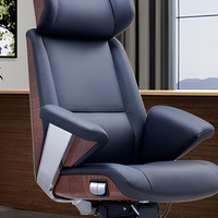 Chaise de bureau ergonomique de direction avec structure en bois, siège noir, base en aluminium, roulettes pivotantes, siège de bureau durable pour manager