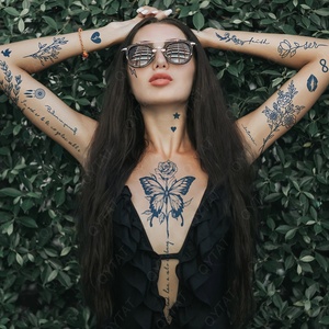 Tatuaggio Temporaneo Semi-Permanente di Alta Qualità, Resistente all'Acqua per 15 Giorni, con Inchiostro a Base di Succo - Product Image 1