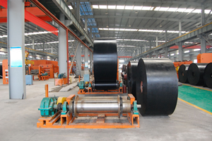 DIN standart 15Mpa kauçuk konveyör bant aşınmaya dayanıklı EP400/3 4 + <span class=keywords><strong>2</strong></span> kat kumaş kemer madencilik ocağı kum için - Product Image 2