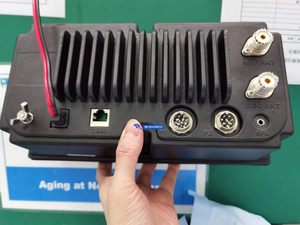Radio VHF marine à écran tactile Xinyangsheng NVR-3000 NHS 200 avec poignée, certificat CCS, autres pièces, lieu d'origine inconnu - Product Image 4