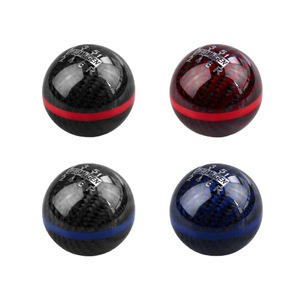 Poignée de levier de vitesse en fibre de carbone Mugen, 5 ou 6 vitesses, design ergonomique pour véhicules à transmission manuelle - Product Image 5