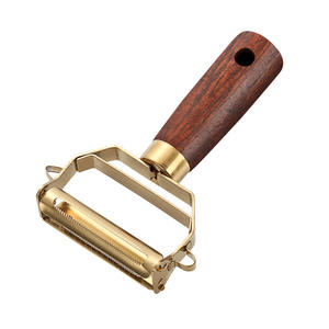 Mini éplucheur 3-en-1 en acier inoxydable avec manche en bois, éplucheur manuel pour légumes, fruits et pommes de terre, couleur naturelle, 2 pièces - Product Image 3