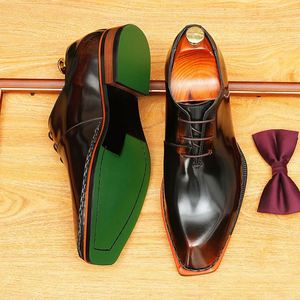 Chaussures pour hommes de luxe haut de gamme en cuir de vachette, légères et respirantes, style britannique, avec motif floral pressé - Product Image 3