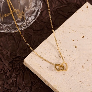 Bijoux <span class=keywords><strong>de</strong></span> mode en acier inoxydable ne se décolore pas élégant collier arc grains <span class=keywords><strong>de</strong></span> <span class=keywords><strong>café</strong></span> petits cubes <span class=keywords><strong>de</strong></span> sucre chaîne <span class=keywords><strong>de</strong></span> clavicule pour les femmes - Product Image 2