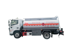 FAWブランド4000 5000 60008000リットルオイルディーゼル燃料クッパータンカートラック - Product Image 6