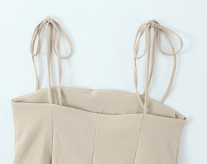 Top <span class=keywords><strong>Corset</strong></span> Strapless Personalizado para Mujer 2026 - <span class=keywords><strong>Blusa</strong></span> Peplum sin Espalda con Tirantes Finos, OEM/ODM por Fábrica de Ropa China - Product Image 3