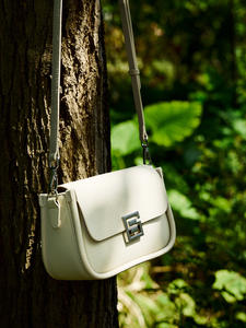 Женская сумка из натуральной кожи - Product Image 4