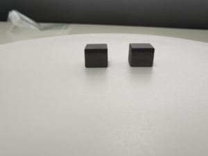 0808Mm 1008Mm 1308Mm <span class=keywords><strong>PDC</strong></span> <span class=keywords><strong>Cutter</strong></span> Marble Quarry Cưa Kim Cương Chèn <span class=keywords><strong>PDC</strong></span> Chèn Để Cắt Đá - Product Image 3