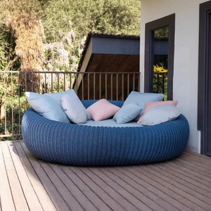Lit de plage tout temps haut de gamme, grand lit de jour, design hôtelier en aluminium de haute qualité, lit rond d'extérieur en corde - Product Image 4