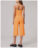 Ensemble de yoga 2 pièces personnalisé pour femme : débardeur de sport dos en Y avec coussinets amovibles et pantalon large taille haute 3/4 pour le jogging et la gym
