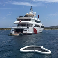 Yacht de golf flottant avec cible flottante, parcours de golf aquatique gonflable pour les divertissements marins et les fêtes