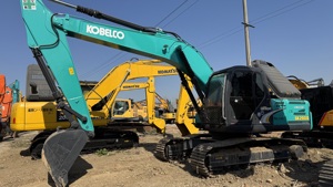 Vente chaude : Excavatrice Kobelco SK200 d'occasion du Japon, 20 tonnes, de taille moyenne, avec prix compétitif, en stock - Product Image 4