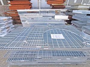 Grilles en acier plat Ms de 32 x 5 mm - Product Image 2