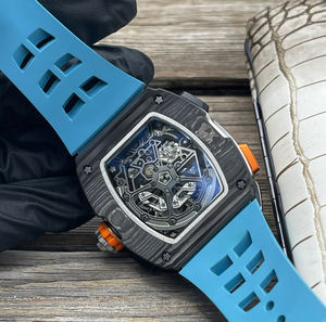 Montre chronographe de luxe en fibre de carbone avec cristal saphir, bracelet en caoutchouc bleu de haute qualité, style sportif, multi-cadrans pour homme - Product Image 5