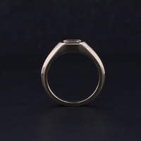 Bijoux personnalisés Starsgem, bague en or jaune 10 carats avec diamants de laboratoire taille émeraude de 0,5 carat