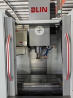Machine de fraisage CNC personnalisable VMC 16T avec magazine d'outils, guidage linéaire, technologie allemande, automatique, simple 3 axes