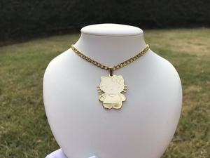 Venta al por mayor, cadena de acero inoxidable chapada en oro de 18K personalizada, colgante de dibujos animados de estilo clásico, collar fino, regalo al por mayor - Product Image 5