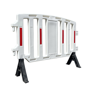 Barrière de contrôle des foules en plastique moulé par soufflage 1500, barricade de chantier mobile en plastique HDPE pour l'isolation des chantiers de construction - Product Image 4