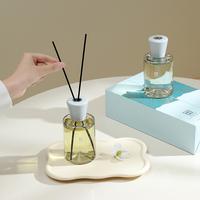 Diffuseur d'arômes en verre écologique au design unique en forme de montagne enneigée, parfums frais, emballage personnalisé avec logo, diffuseur à bâtonnets