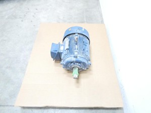 1LA92543YK60 RGZESD 254T 5HP 865RPM 230/460V มอเตอร์เหนี่ยวนำ 3 เฟสสำหรับระบบควบคุม PLC ไดรฟ์เซอร์กิตเบรกเกอร์ - Product Image 3
