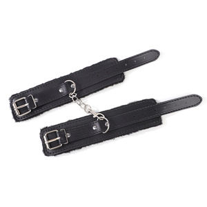 Esposas de Cuero y Felpa Negras Ajustables con Cadena para Adultos, Juguetes de Bondage - Product Image 2