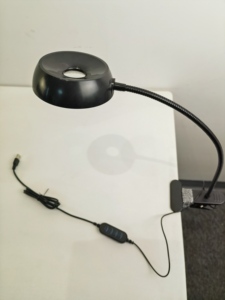 Bán buôn USB sạc <span class=keywords><strong>LED</strong></span> ánh sáng ban đêm Vòng ABS hiện đại cơ thể linh hoạt đèn đọc sách với clip giường bảng bàn 50 DC 80 kim loại - Product Image 3