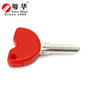 Llave en blanco de hoja de motocicleta de silicona de Color personalizado para Vespa Piaggio 3VTE Fly 125 250 300 GTV VESPA LXV150 GTS250 GTS300 - Product Image 6