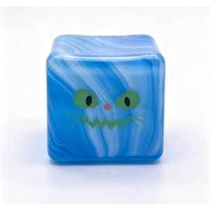 Cubo antiestrés blandito con patrón de flujo de cubitos de hielo, juguete sensorial de cara fea, cubo sensorial con expresión de Halloween - Product Image 4