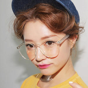 Gafas de Sol Ovaladas Transparentes H2-9803 para Mujer, Protección UV400, Lentes de PC Ligeras Tipo 3, Origen Taizhou - Product Image 1