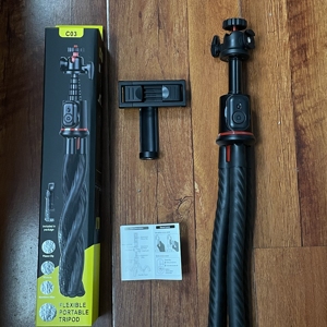 C03 Syosin Linh Hoạt Xách Tay <span class=keywords><strong>360</strong></span> Điện Thoại Bạch Tuộc Vlog Mở rộng Tripod Cho Máy Ảnh <span class=keywords><strong>Selfie</strong></span> Stick Điện Thoại Đứng Tripod 520Mm - Product Image 1