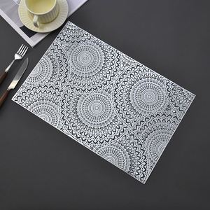 Tapis de table rectangulaire de qualité supérieure, antidérapant, anti-salissure, sans lavage, résistant à la chaleur, tapis en plastique écologiques - Product Image 4