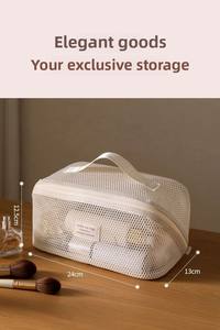 กระเป๋าใส่เครื่องสำอางแบบพกพาอเนกประสงค์ขนาดใหญ่  กระเป๋าเครื่องสำอางแบบตาข่ายโปร่งลายตัวอักษร  เป็นมิตรกับสิ่งแวดล้อม - Product Image 3