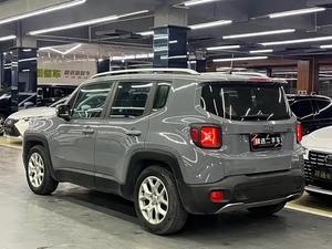 Venta al por Mayor a Bajo <span class=keywords><strong>Precio</strong></span> en China, Personalización Interior Disponible, Autos Usados <span class=keywords><strong>Jeep</strong></span> <span class=keywords><strong>Renegade</strong></span> Automáticos 2016 <span class=keywords><strong>2017</strong></span> 2018 - Product Image 6
