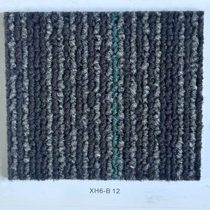 Sıcak satış Modern PVC alt 50*50 kare karo halı renkli şerit yüksek yanmaz dua için döngü kazık tekniği - Product Image 6