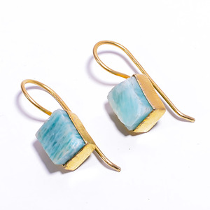 Boucle d'oreille en laiton plaqué or de haute qualité, bijoux en pierres précieuses tanzanite plaqués or 18 carats, fournisseur de bijoux en laiton antique - Product Image 5