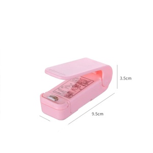 Machine de scellage thermique portable pour sacs d'emballage, mini-scelleuse de sacs en plastique pour aliments, accessoires de cuisine en gros - Product Image 6