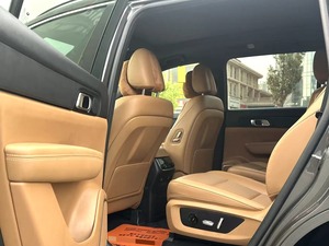 Voitures d'occasion Li <span class=keywords><strong>Auto</strong></span> ONE 1.2T Range Extended EV 6 places AWD Grand SUV familial Conduite à gauche Voiture d'occasion à l'exportation - Product Image 4